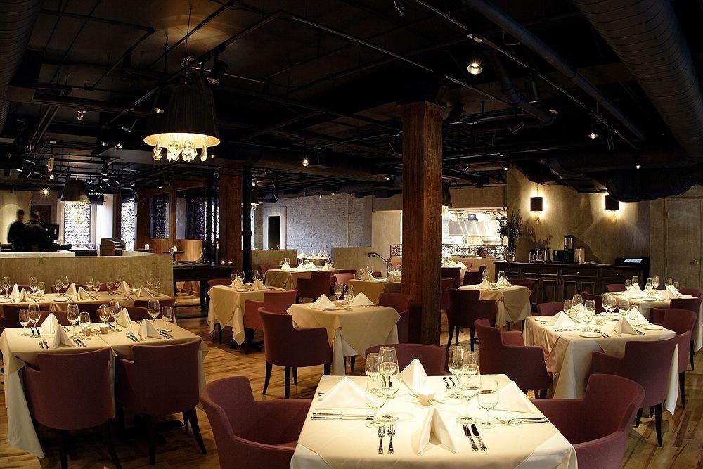 The Ivy At Verity Toronto Kültér fotó